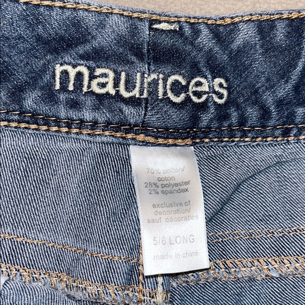 Maurices Women's Straight Leg Jeans - Dark Blue Wash - Picture 4 of 6